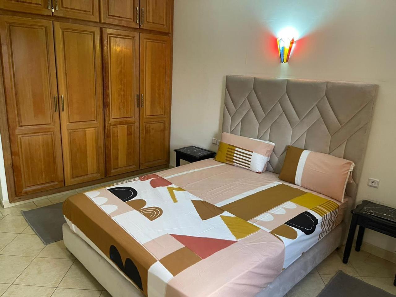 Superbe Appartement A Marrakech Quartier Majorelle 2 Chambres มาร์ราเกช ภายนอก รูปภาพ