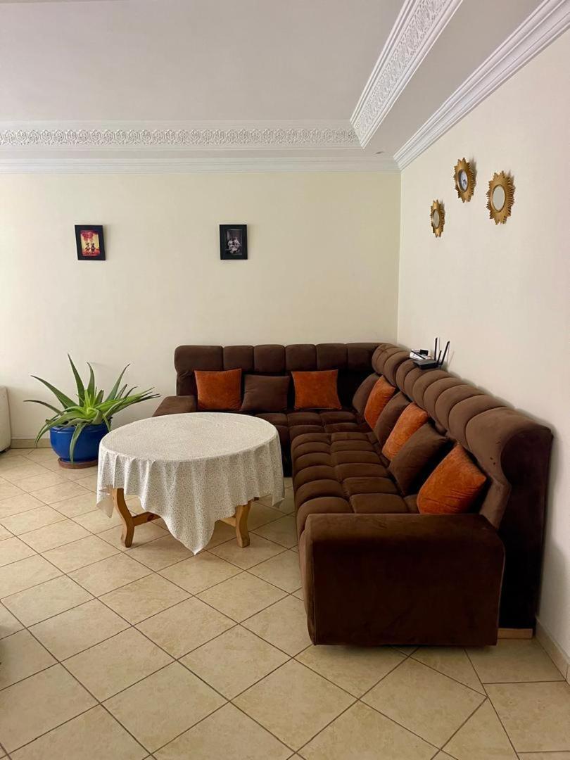 Superbe Appartement A Marrakech Quartier Majorelle 2 Chambres มาร์ราเกช ภายนอก รูปภาพ