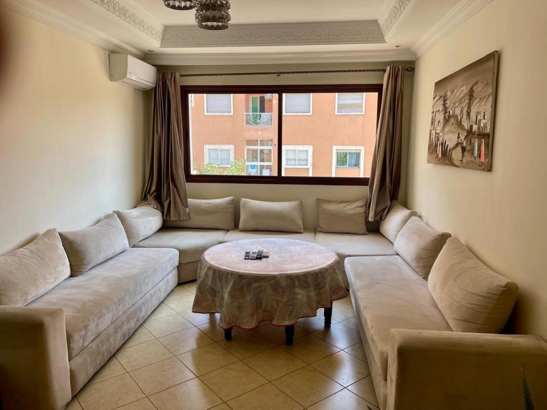 Superbe Appartement A Marrakech Quartier Majorelle 2 Chambres มาร์ราเกช ภายนอก รูปภาพ